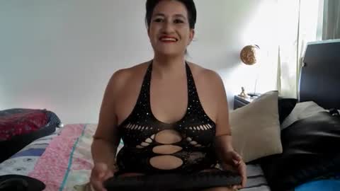 antonella_mature11 online show from April 8, 10:02 pm