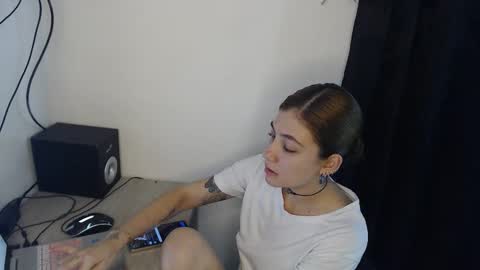 antonia0824 online show from February 28, 4:27 am