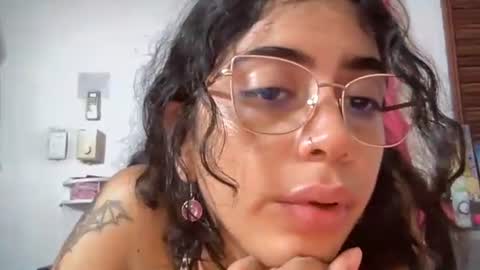 Antonia online show from June 17, 12:26 am