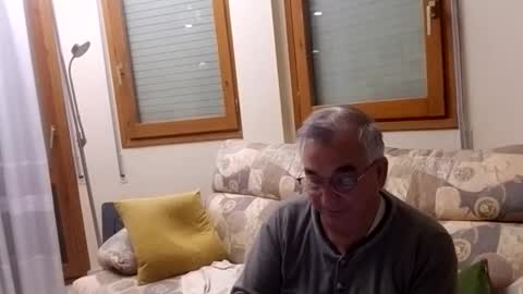 Antonio online show from November 5, 2:35 am