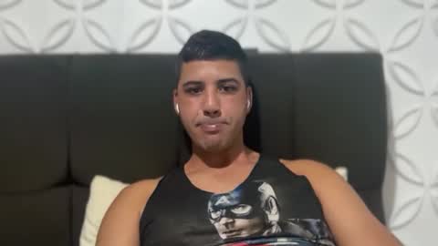 antoniodosul online show from May 12, 1:14 am