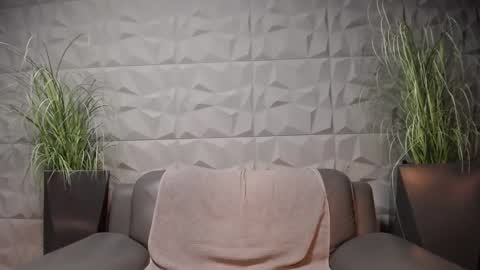 HI My name is Antonio online show from March 4, 11:11 pm