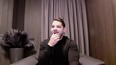 HI My name is Antonio online show from November 29, 8:05 pm