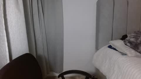 antonnella online show from October 19, 12:26 am