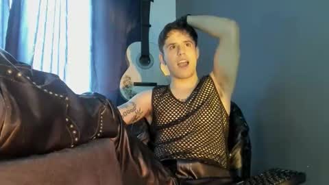 antonnello_ online show from December 19, 4:24 pm