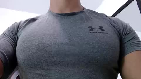 Instagram miguelangel1802  online show from March 28, 4:47 am