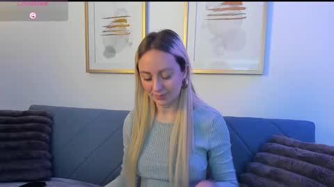 Antonia online show from March 11, 12:39 pm