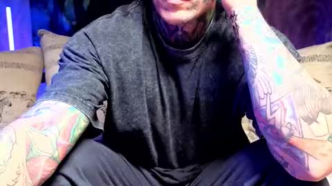 Tom online show from January 11, 7:03 am