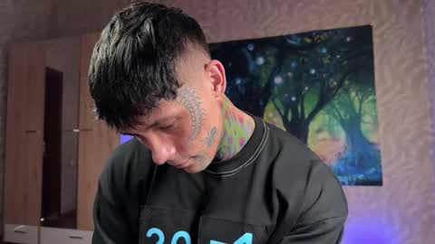 Tom online show from February 2, 6:21 am