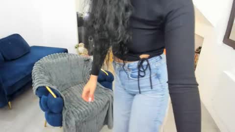 Anya online show from November 25, 5:39 am