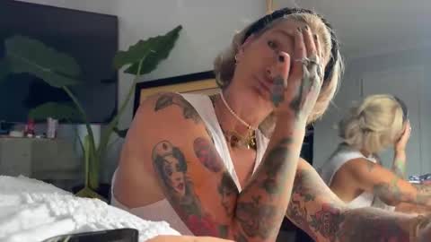 Isannah online show from February 27, 3:54 am