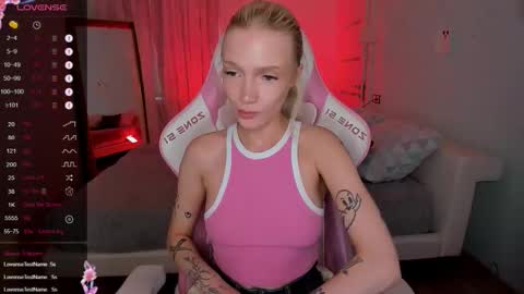 Anya online show from November 20, 8:24 am