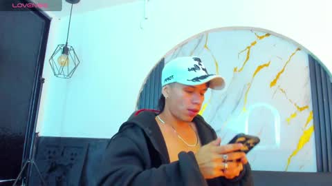 anyelo_sexyhot online show from October 5, 12:35 pm