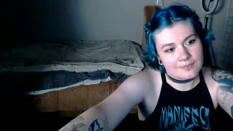 Aphrodite online show from June 9, 9:36 pm