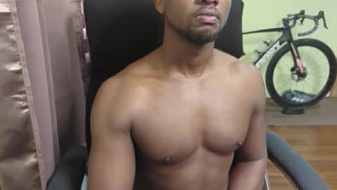 apollodarkmn online show from October 21, 7:06 pm