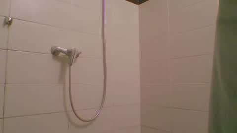 Snapshot of apollonfitx_69 chatting on February 24, 10:58 pm apollonfitx_69 online show from February 24, 10:58 pm