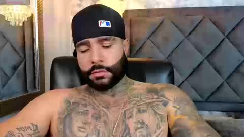 Snapshot of apolo_rousse chatting on September 22, 10:36 pm Apolo online show from September 22, 10:36 pm
