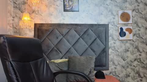 Apolo online show from November 25, 9:13 pm