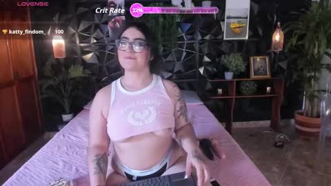 apprilfoxx online show from October 26, 3:44 pm