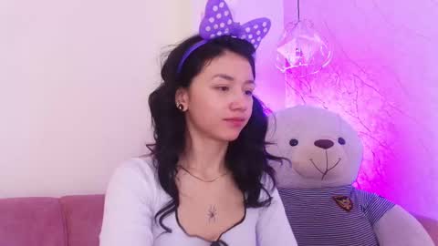   online show from October 28, 12:39 pm