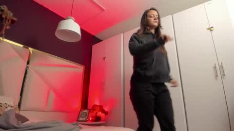 April online show from September 30, 12:15 pm