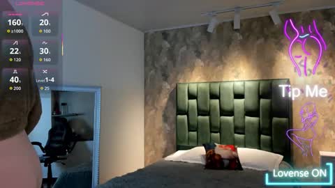  April  online show from November 13, 12:19 pm