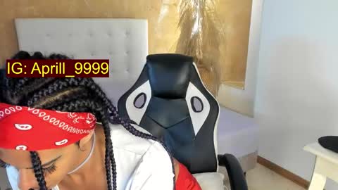 aprill_fox online show from January 14, 9:23 pm