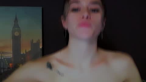 Aprill online show from January 20, 3:50 pm