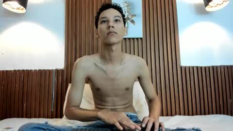 aquarius_xxx online show from October 29, 11:45 am