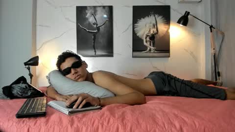 aquarius_xxx online show from October 30, 11:55 am