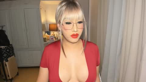 Alicia online show from November 23, 8:23 am