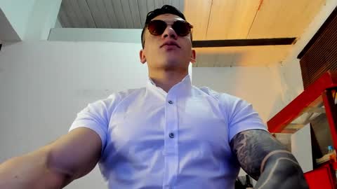 Jonathan online show from September 9, 9:48 pm