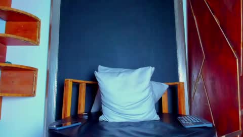 AquilesElpapi online show from March 30, 1:38 am