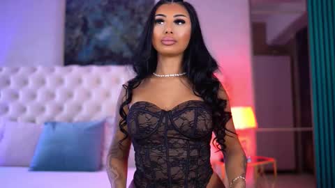 arabellaposh online show from September 28, 5:38 am