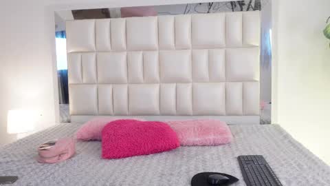   online show from February 20, 4:50 am