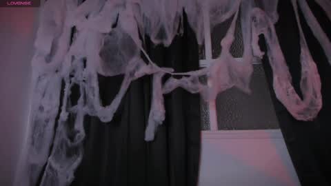 Aram 3 online show from October 4, 7:55 pm