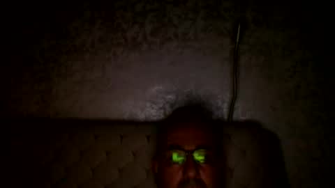 Snapshot of arammiran13 chatting on December 8, 7:54 pm arammiran13 online show from December 8, 7:54 pm