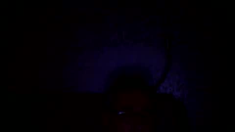 Snapshot of arammiran13 chatting on January 1, 7:53 pm arammiran13 online show from January 1, 7:53 pm