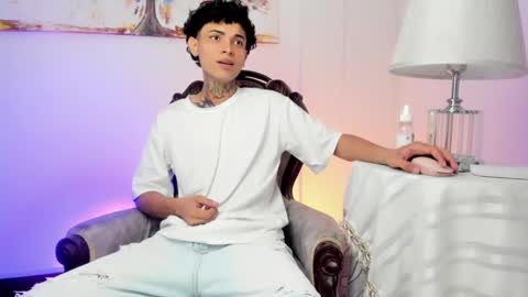 Arceluz  online show from March 12, 8:09 pm