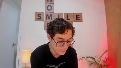 Archie online show from February 4, 11:16 am