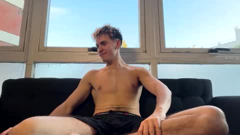 Archie online show from April 12, 8:46 pm