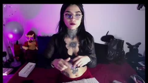 Ardat lili69 online show from July 31, 11:17 pm