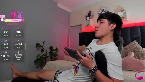 Ares online show from October 2, 3:11 pm