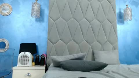 aretialisya online show from October 1, 5:50 am