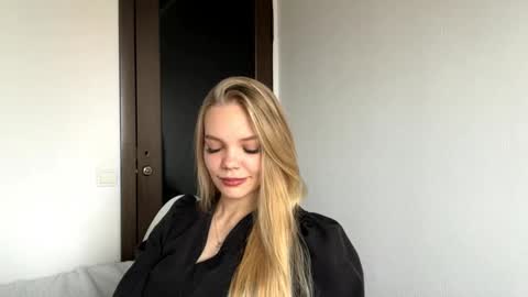 Amelia online show from November 7, 6:38 am