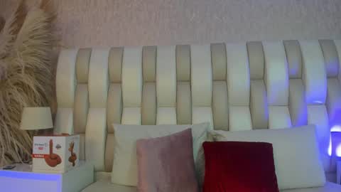 ari_lynn_ online show from March 31, 3:18 am