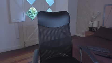 Ari Wilde online show from March 26, 1:38 pm