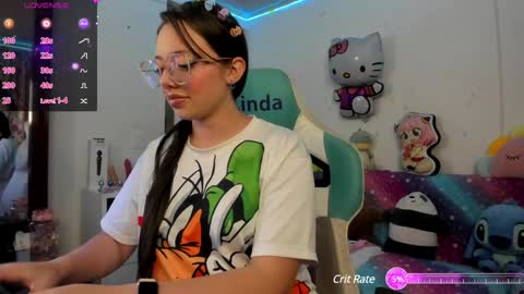 Snapshot of aria_alaia chatting on January 6, 10:58 pm Linda online show from January 6, 10:58 pm