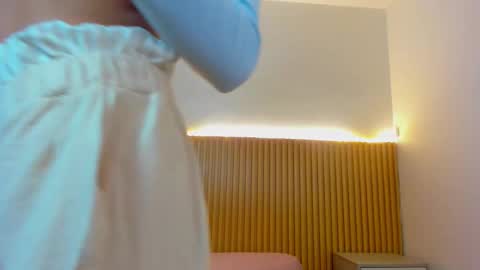 Aria Millers  online show from January 15, 11:19 am