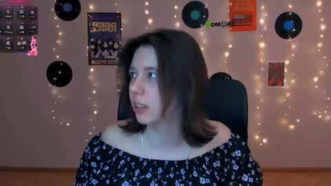 aria_wild_ online show from March 14, 10:08 am